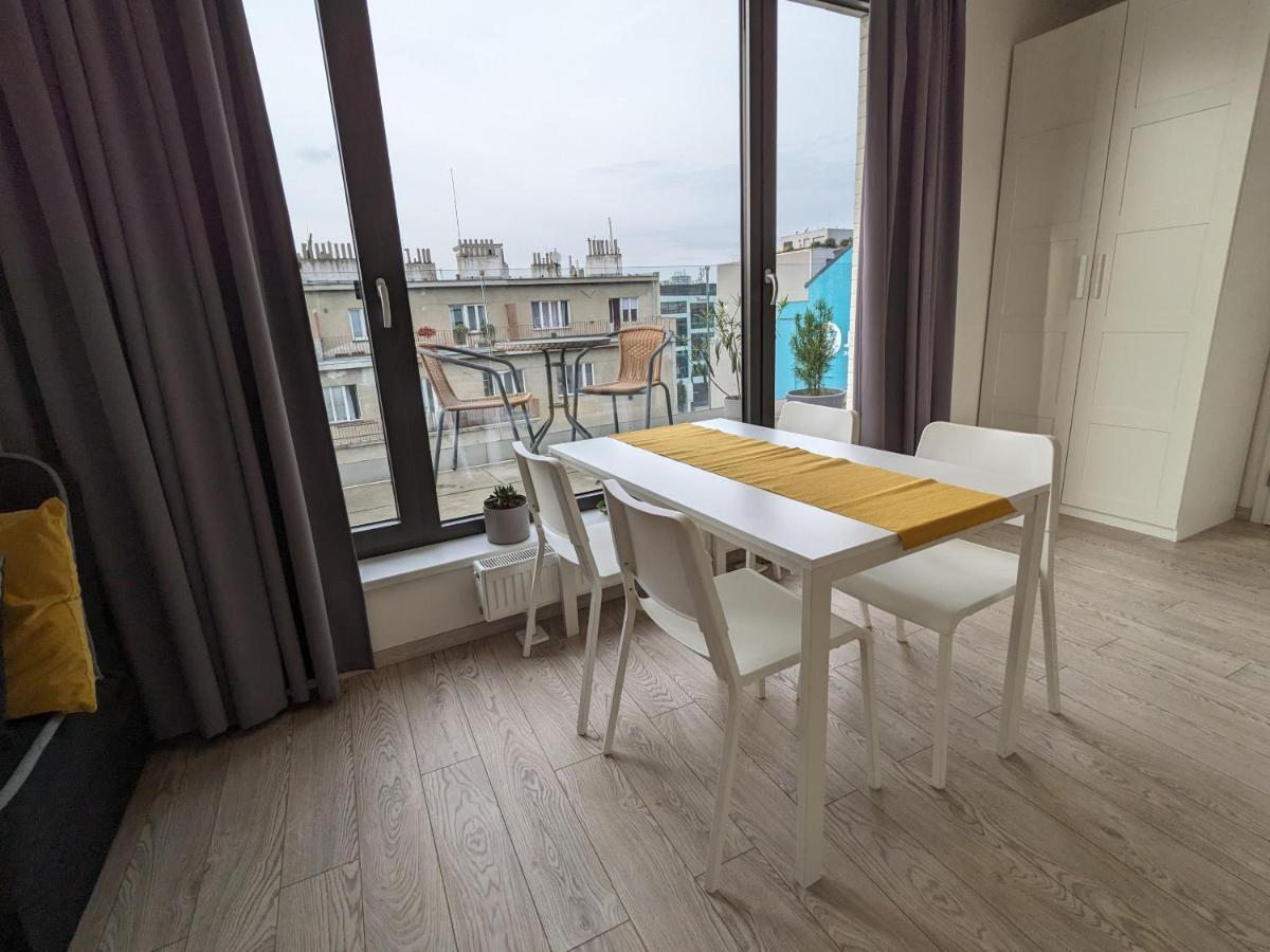 Cozy Apartment With Big Terrace In Central Prague - Karlin Exteriér fotografie