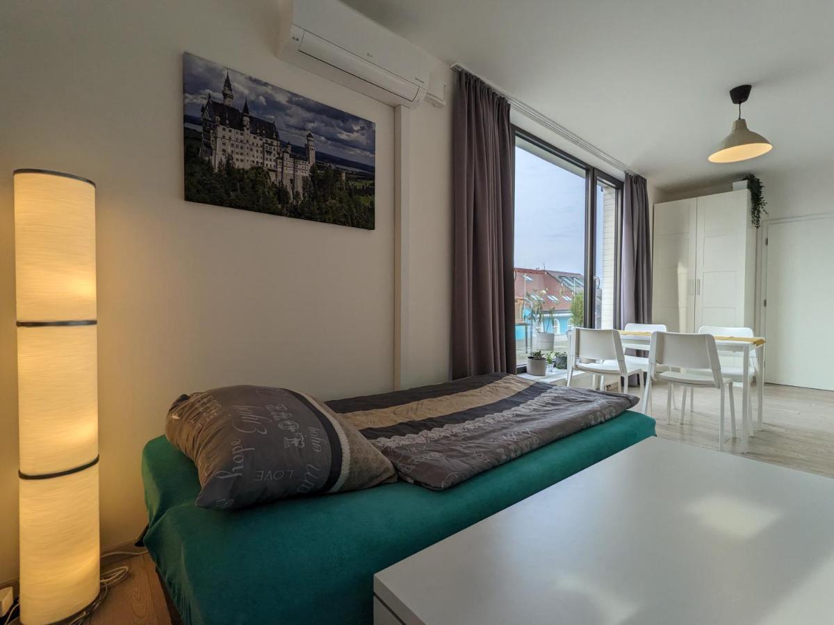 Cozy Apartment With Big Terrace In Central Prague - Karlin Exteriér fotografie