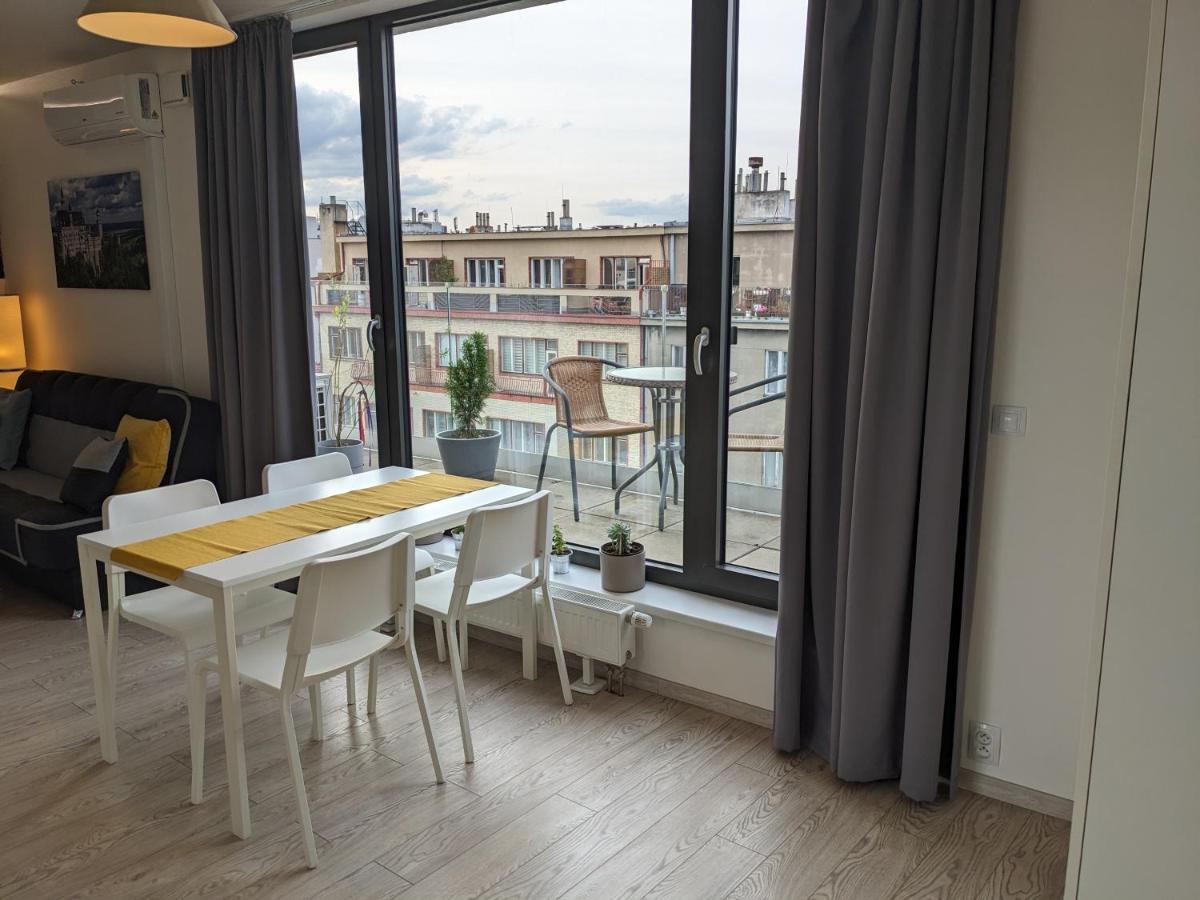Cozy Apartment With Big Terrace In Central Prague - Karlin Exteriér fotografie